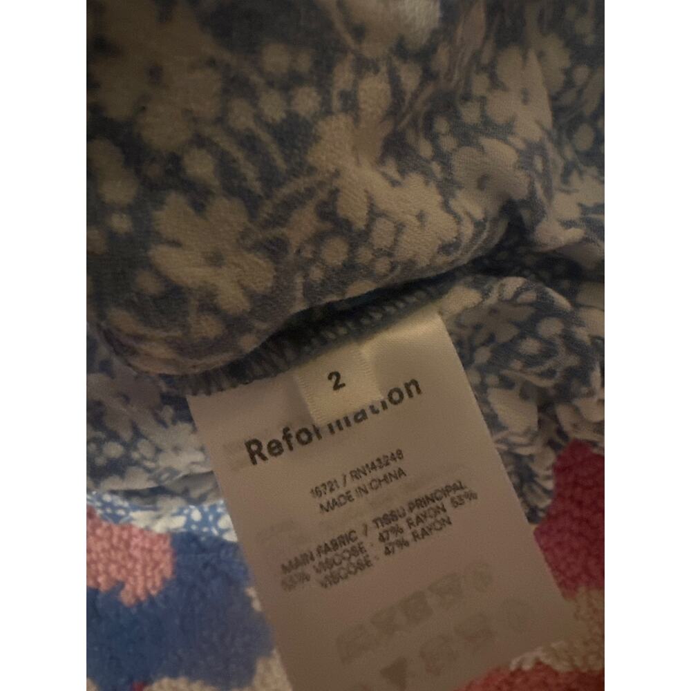 2 Reformation Azzuro Cropped Blue White Ditsy Floral Print Blouse Shirt Top - Picture 4 of 5